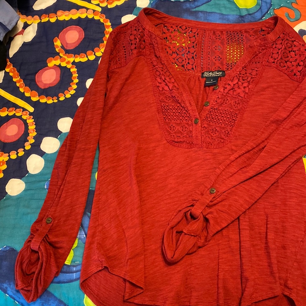 Red lucky brand 3/4 length sleeve blouse
